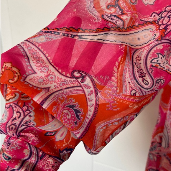 NWT Chico's Pink & Orange Paisley Blouse - Picture 2 of 6